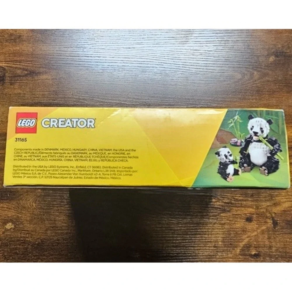LEGO Creator 3 in 1 Wild Animals Panda Family 626 Pcs 31165 New